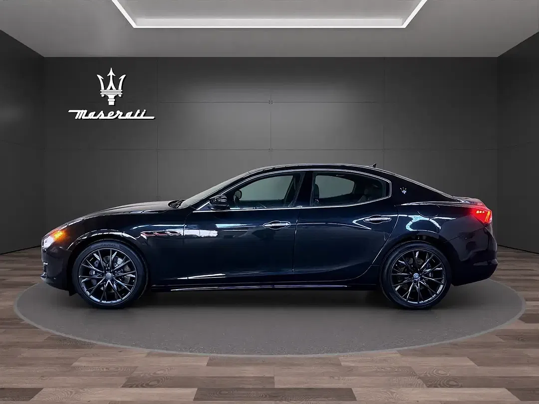 Maserati Ghibli - Thumbnail 4