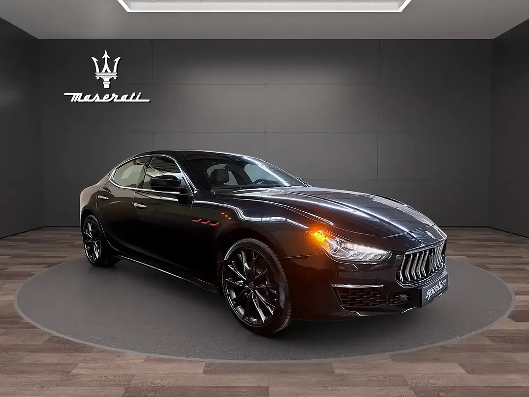Maserati Ghibli - Thumbnail 8