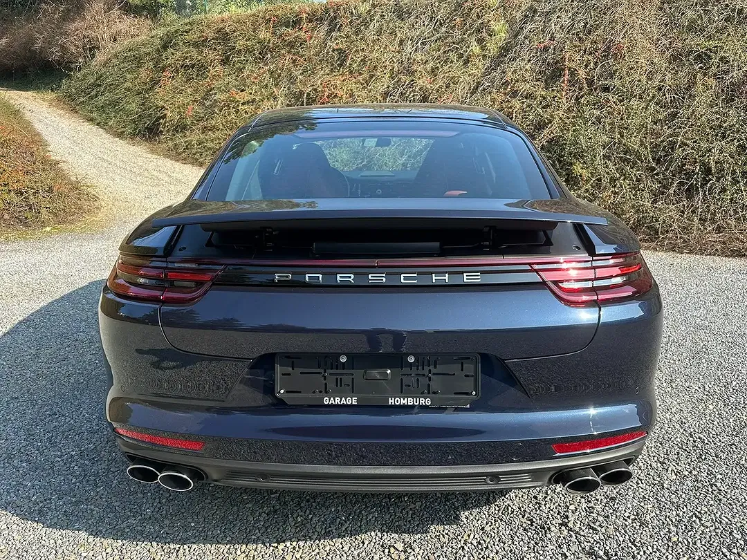 Porsche Panamera - Thumbnail 4