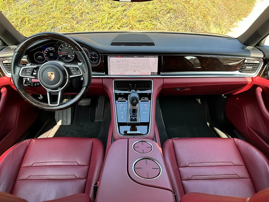 Porsche Panamera - Thumbnail 6