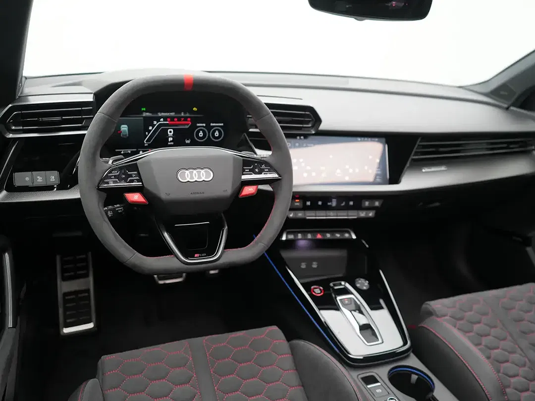 Audi RS3 - Thumbnail 8