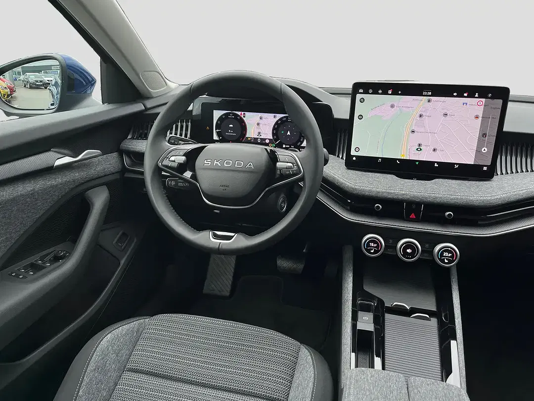 Skoda Superb - Thumbnail 5