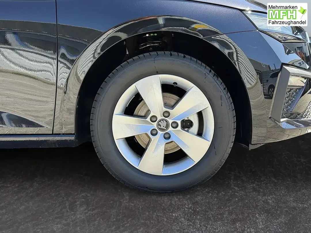 Skoda Scala - Thumbnail 7