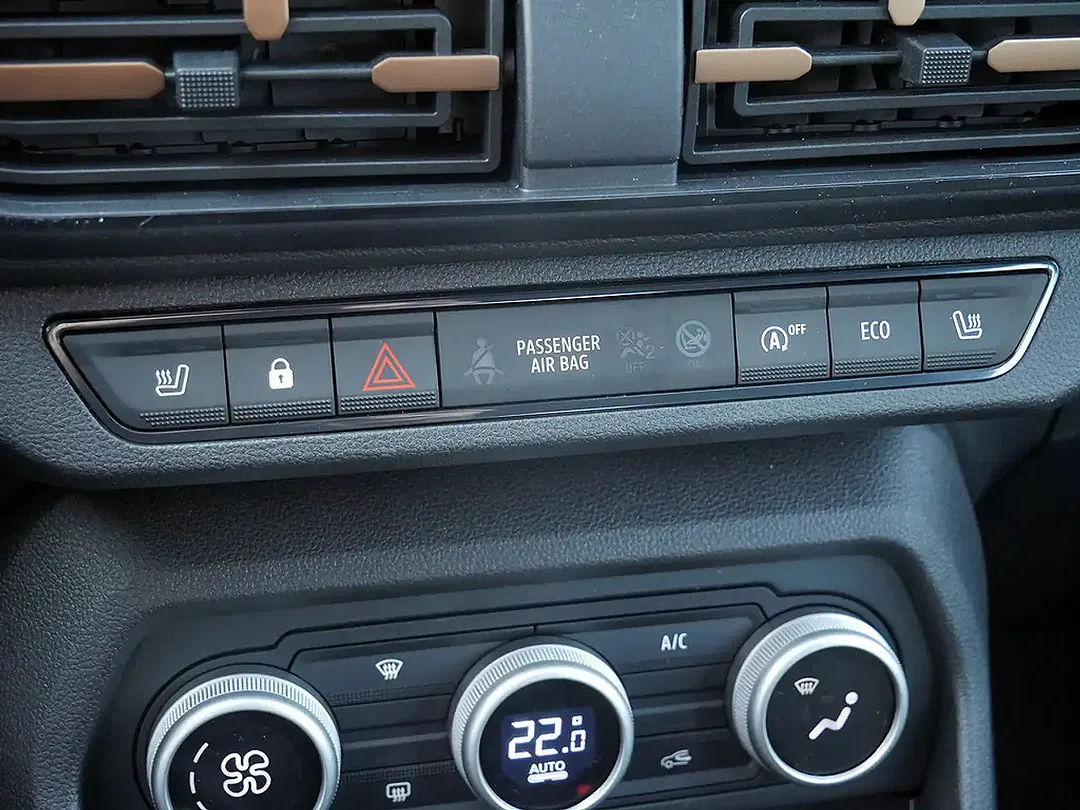 Dacia Sandero - Thumbnail 12