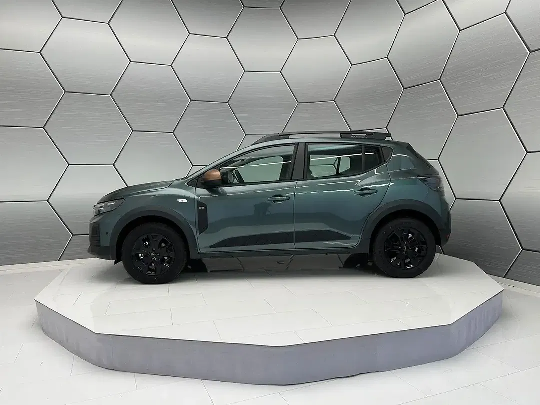 Dacia Sandero - Thumbnail 3