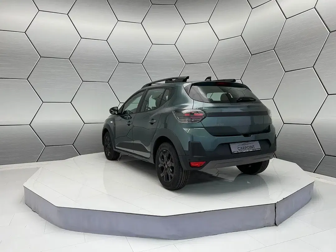 Dacia Sandero - Thumbnail 4