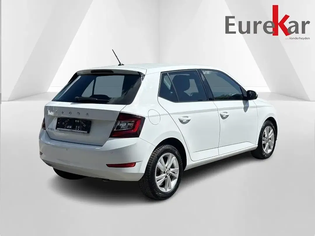 Skoda Fabia - Thumbnail 3