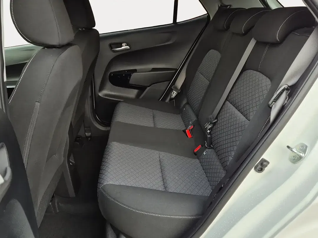 Kia Picanto - Thumbnail 8