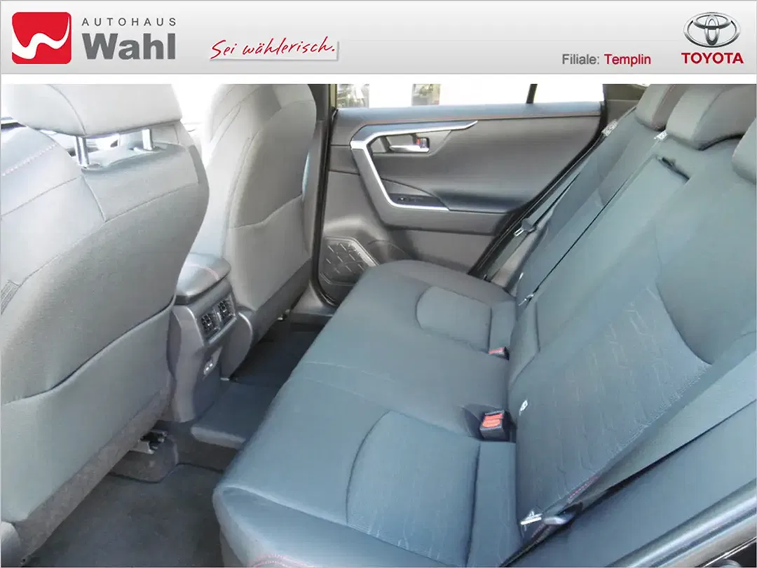 Toyota RAV 4 - Thumbnail 13