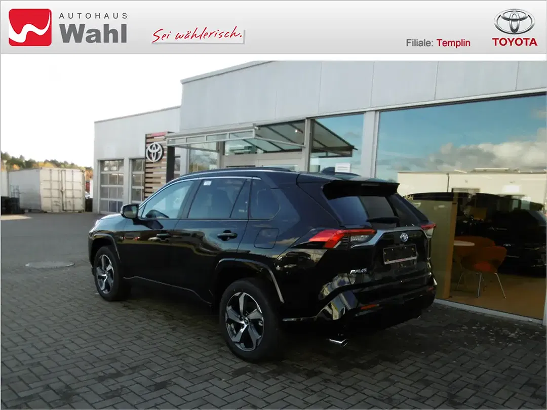 Toyota RAV 4 - Thumbnail 3