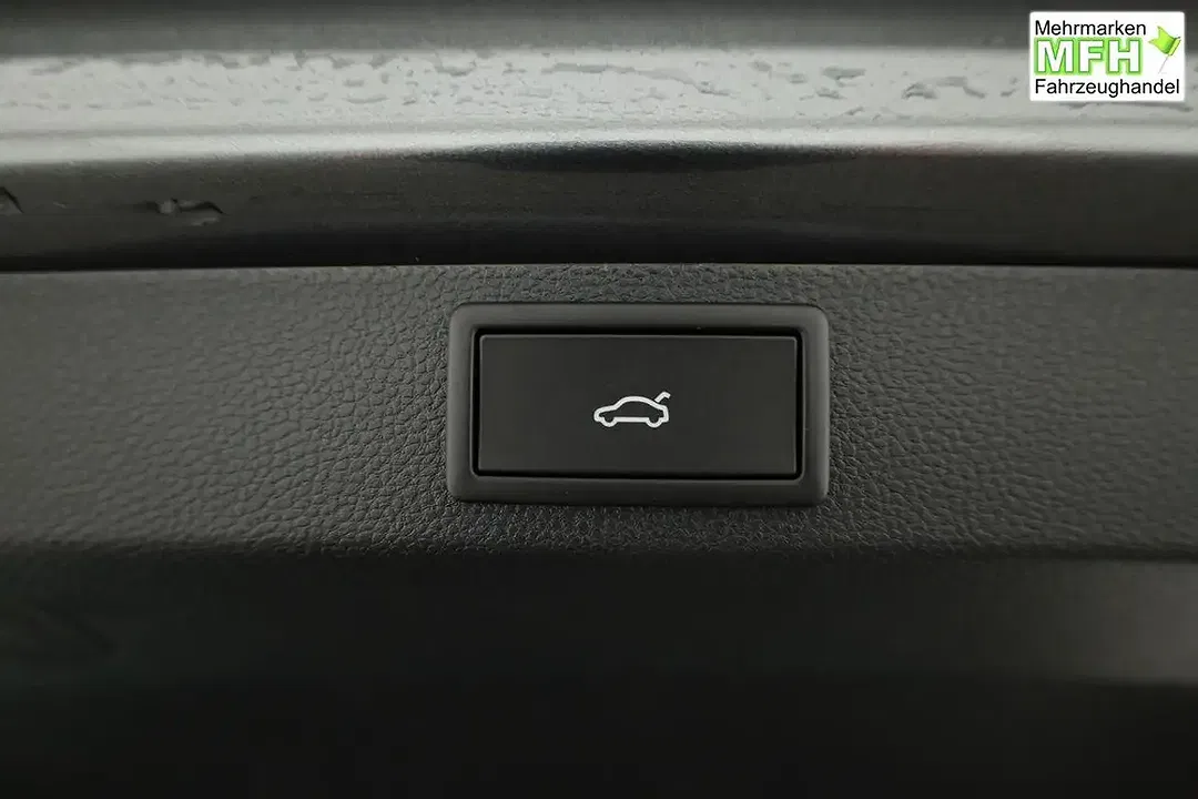 Skoda Karoq - Thumbnail 13