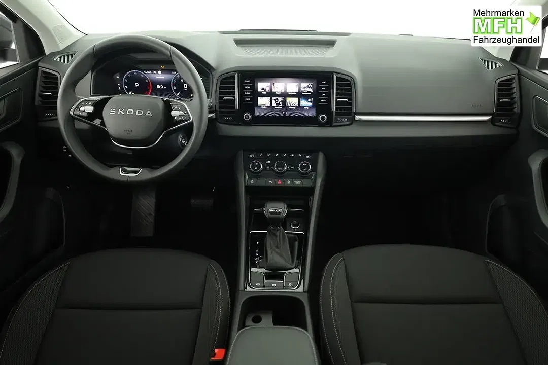 Skoda Karoq - Thumbnail 4