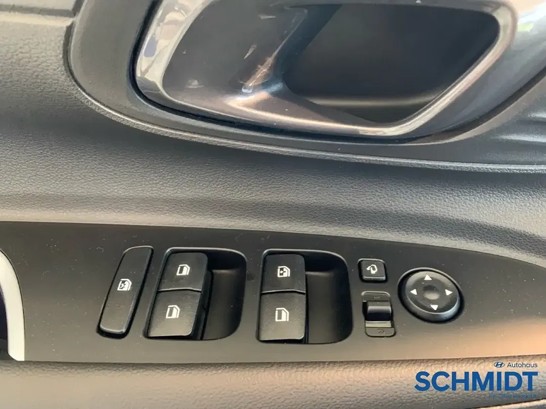 Hyundai i20 - Thumbnail 13