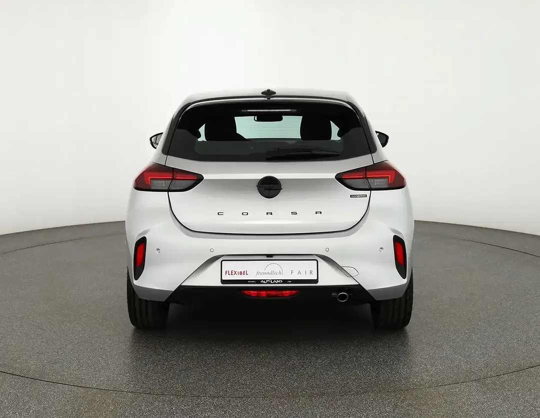 Opel Corsa - Thumbnail 3