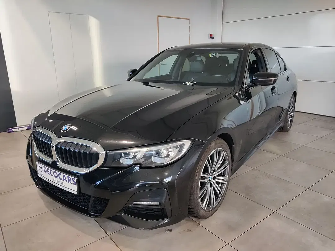 BMW 318 - Thumbnail 1