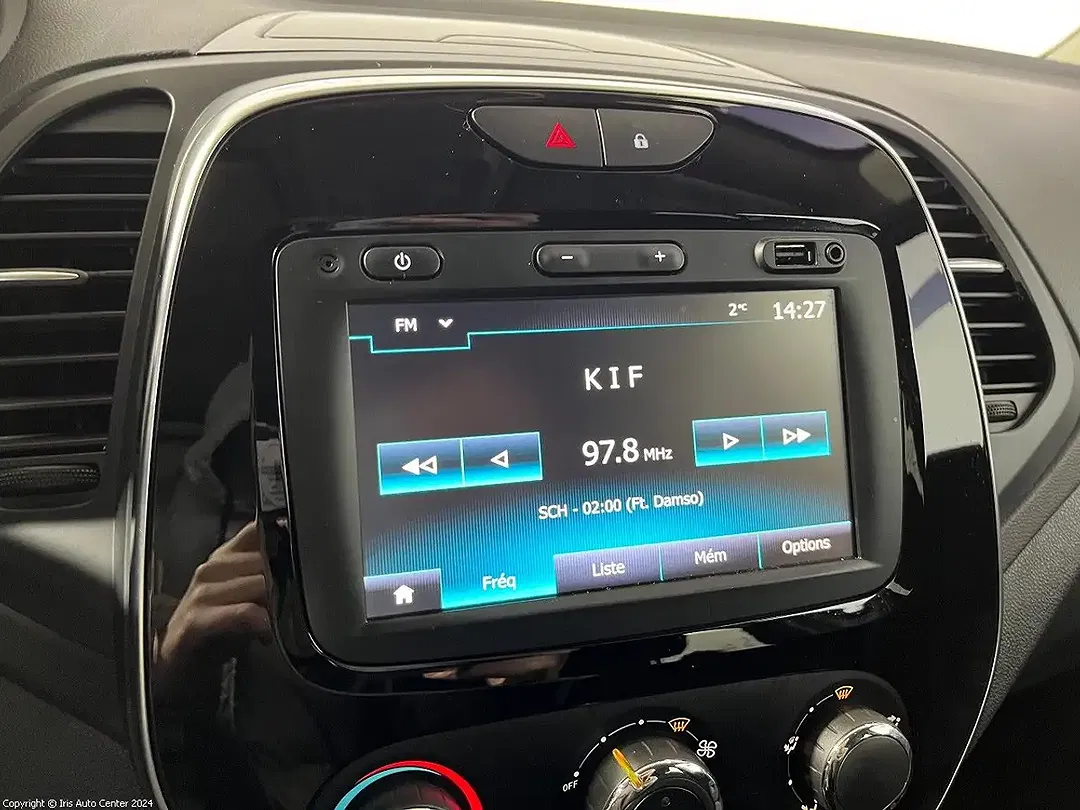 Renault Captur - Thumbnail 15