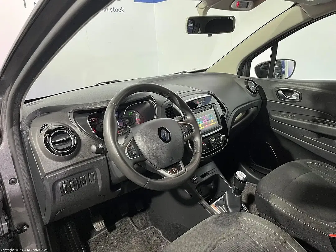 Renault Captur - Thumbnail 7
