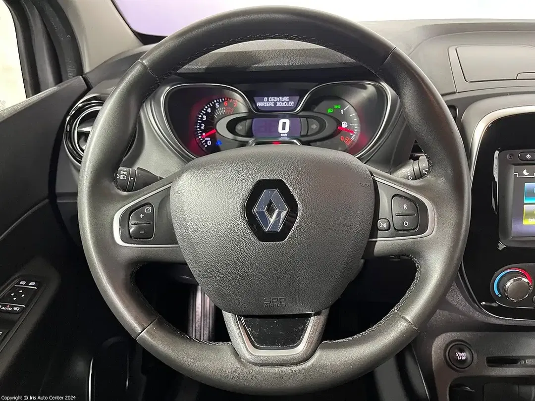 Renault Captur - Thumbnail 9