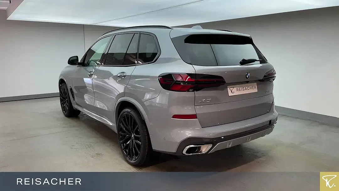 BMW X5 - Thumbnail 2