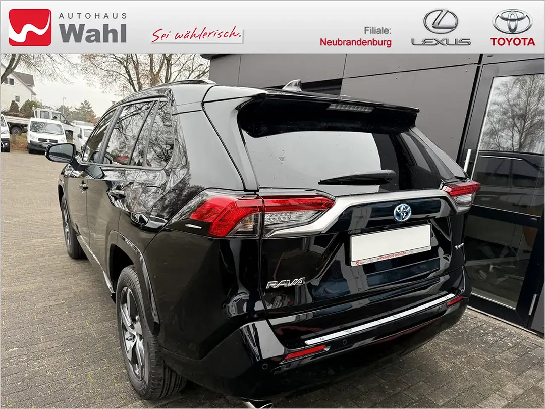 Toyota RAV 4 - Thumbnail 5