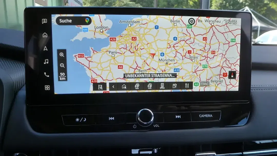 Mitsubishi Outlander - Thumbnail 11