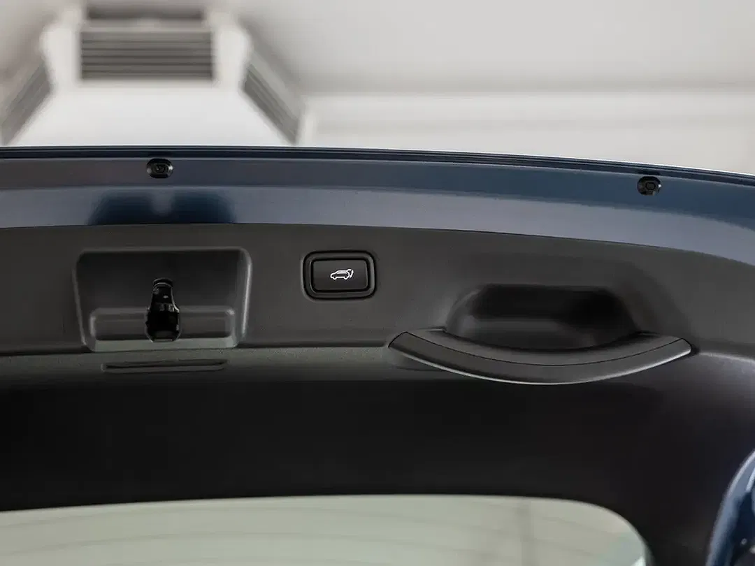Kia Niro - Thumbnail 12