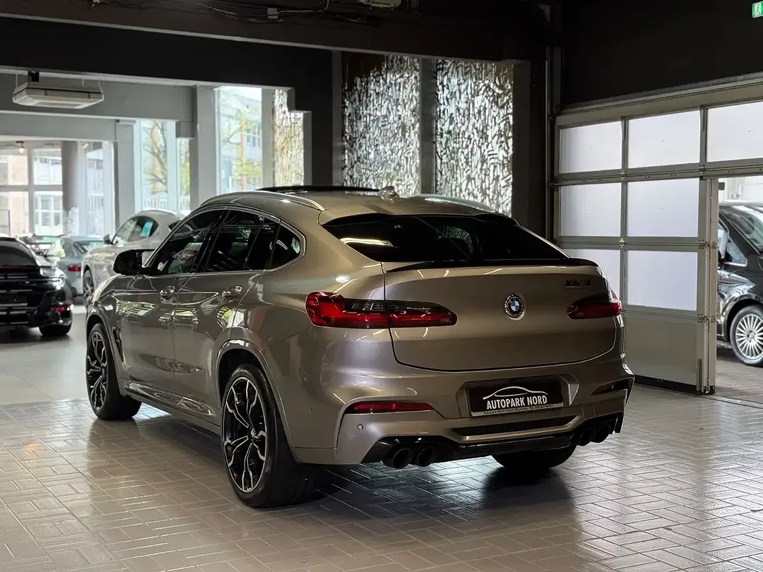 BMW X4 M - Thumbnail 4