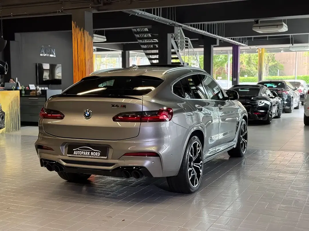 BMW X4 M - Thumbnail 7