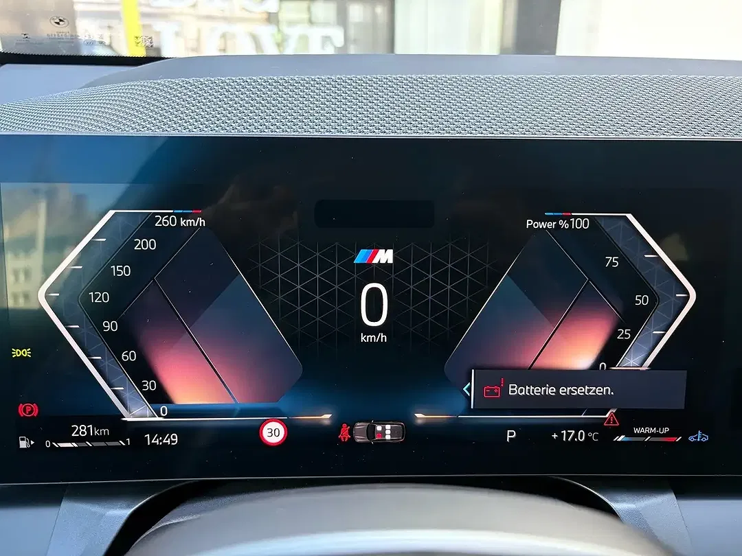 BMW X3 - Thumbnail 6