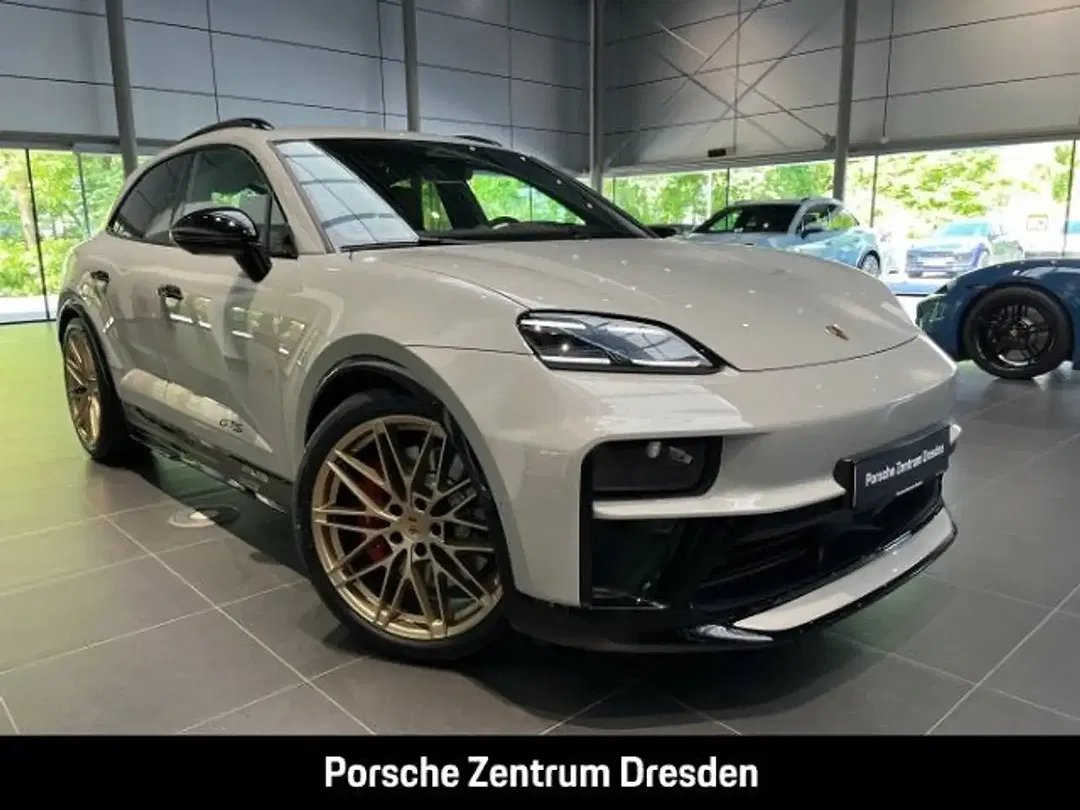 Porsche Macan - Thumbnail 10