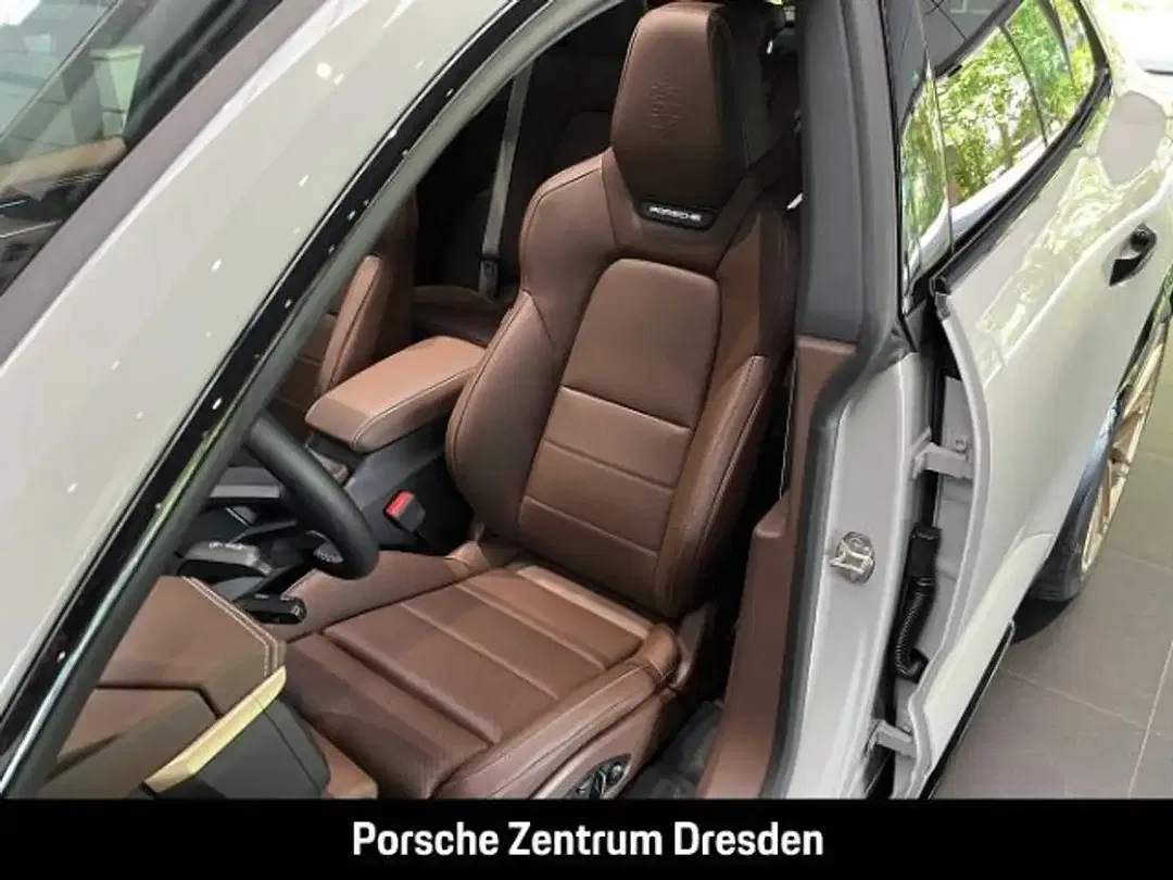 Porsche Macan - Thumbnail 5