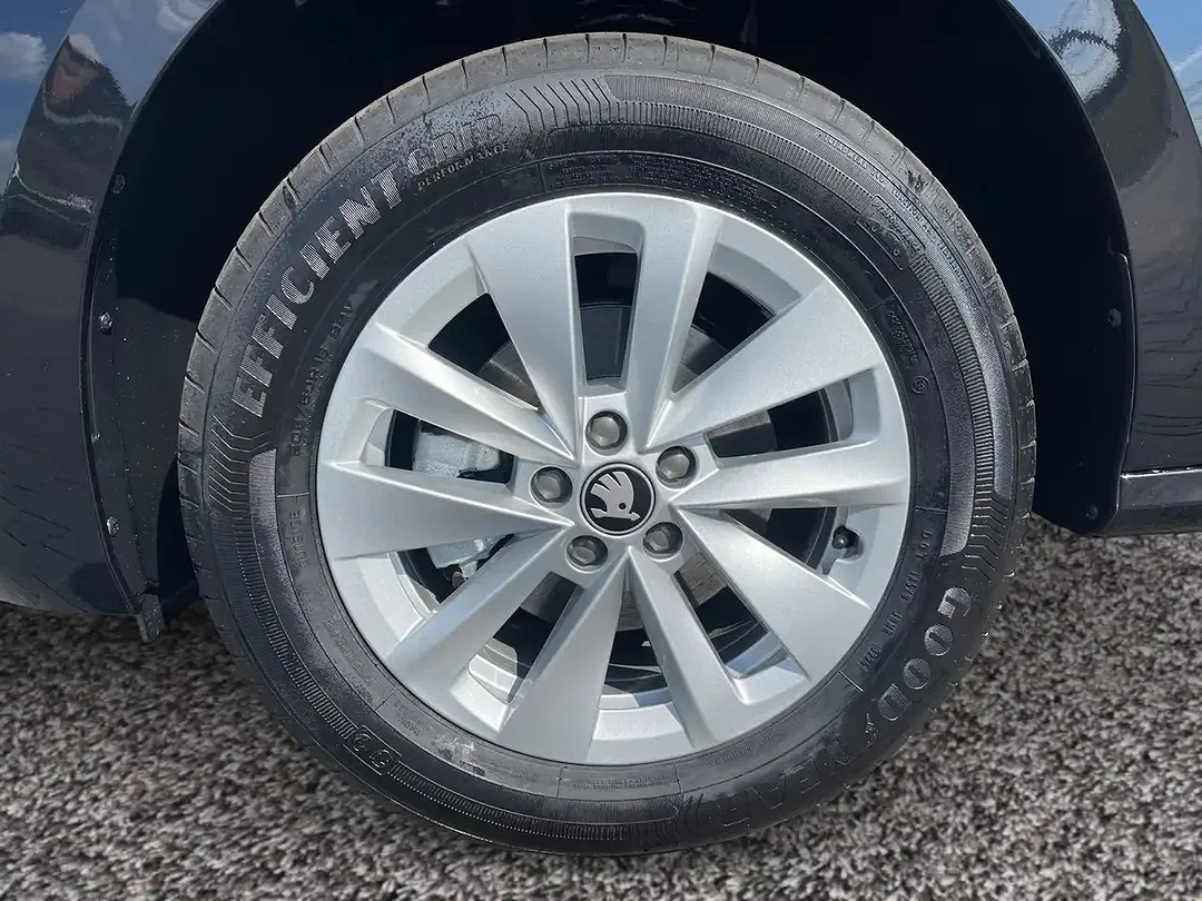 Skoda Kamiq - Thumbnail 7