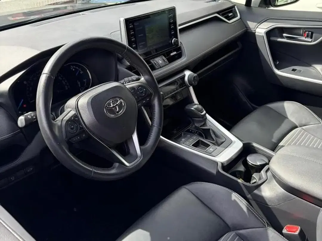 Toyota RAV 4 - Thumbnail 6