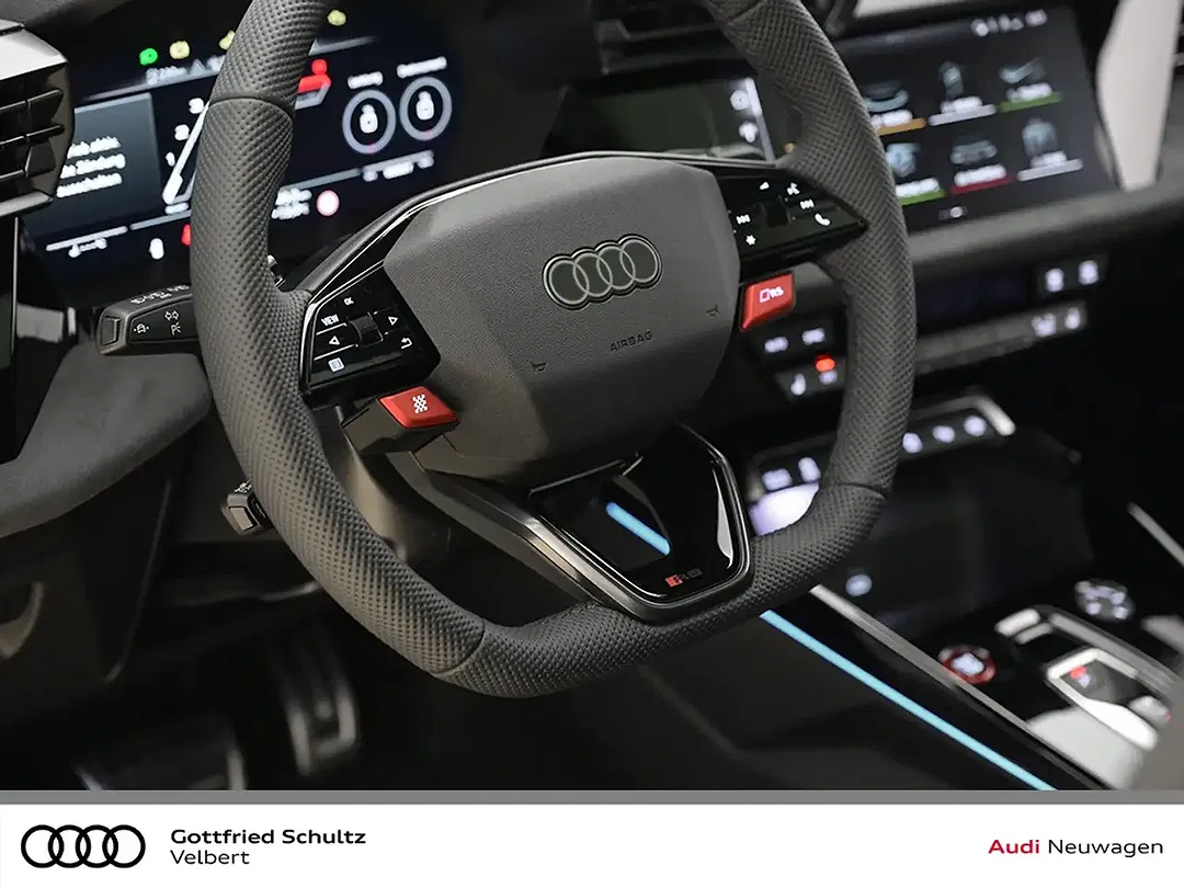 Audi RS3 - Thumbnail 10