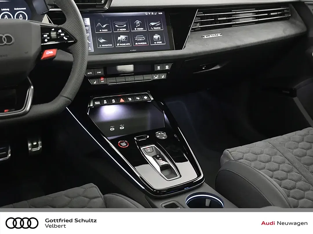 Audi RS3 - Thumbnail 15