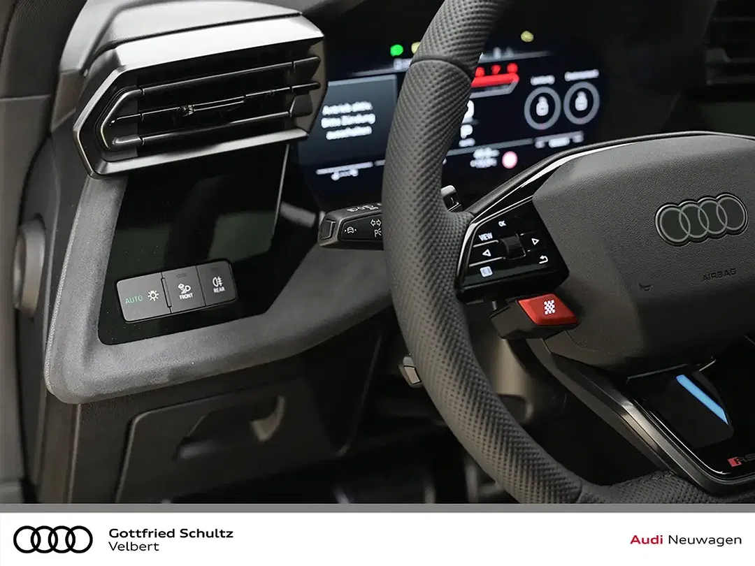 Audi RS3 - Thumbnail 9