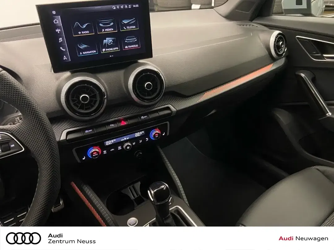Audi Q2 - Thumbnail 14