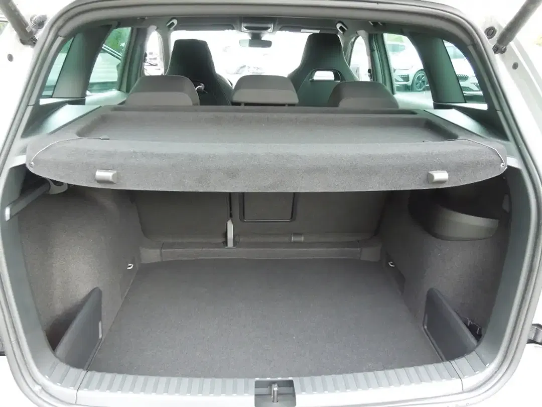 Skoda Karoq - Thumbnail 13