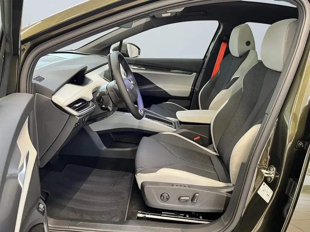 Skoda Enyaq - Thumbnail 6