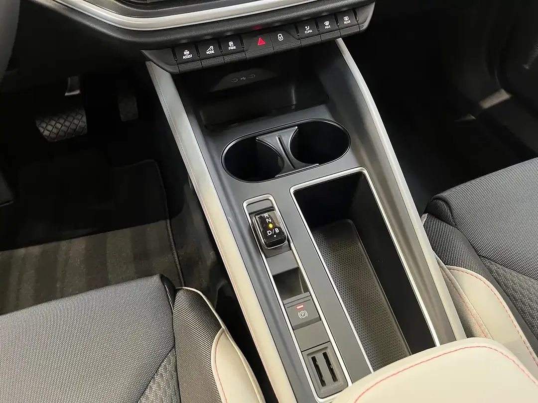 Skoda Enyaq - Thumbnail 8
