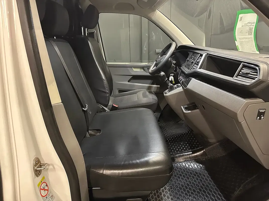 Volkswagen Transporter - Thumbnail 10
