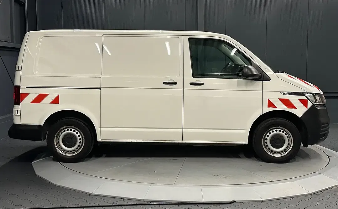Volkswagen Transporter - Thumbnail 6