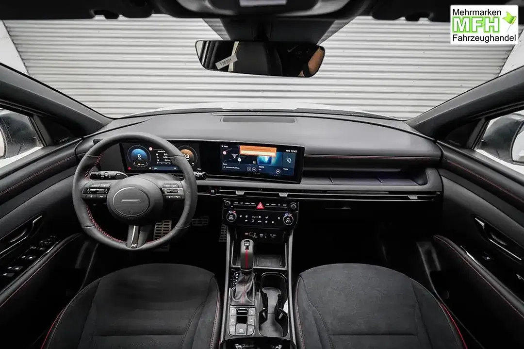 Hyundai TUCSON - Thumbnail 6