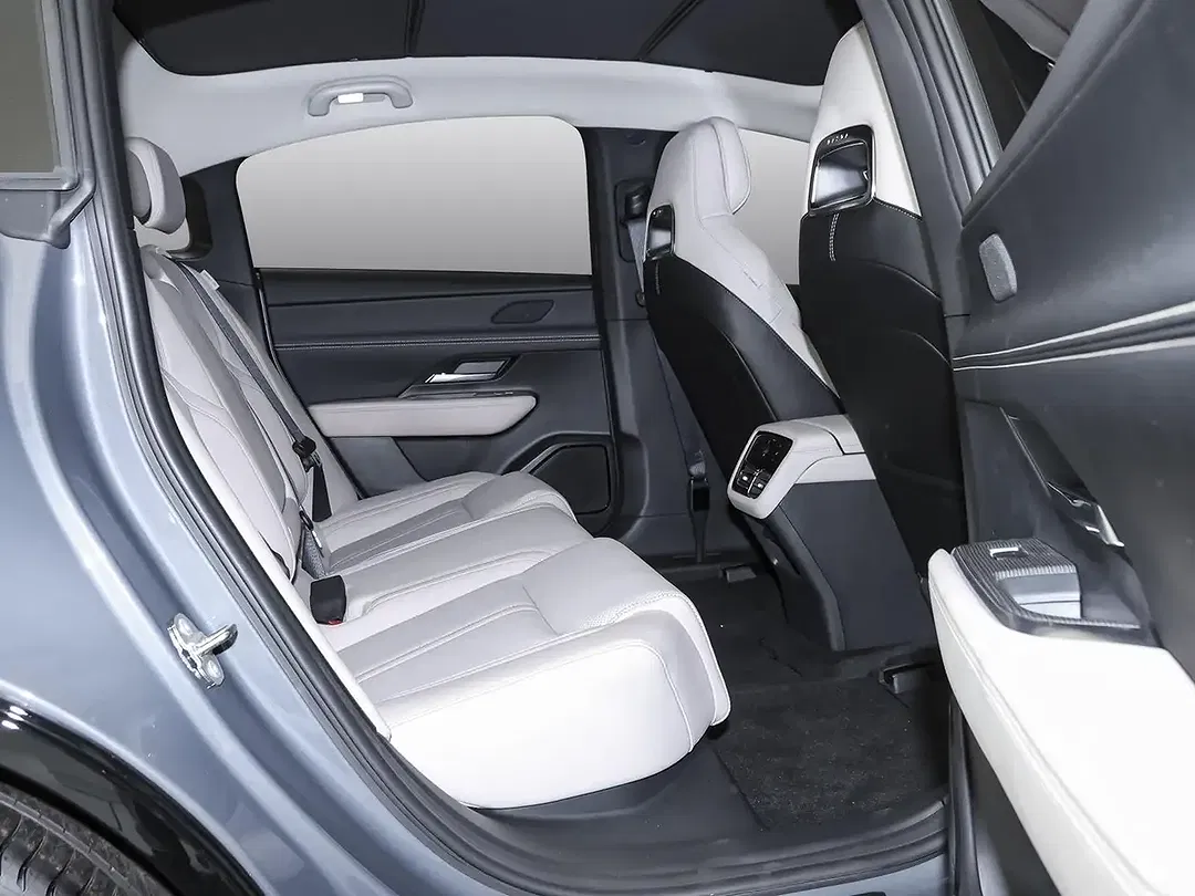 Mazda 6e - Thumbnail 6