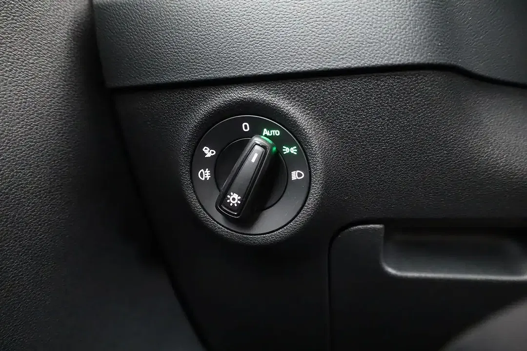 Skoda Karoq - Thumbnail 9