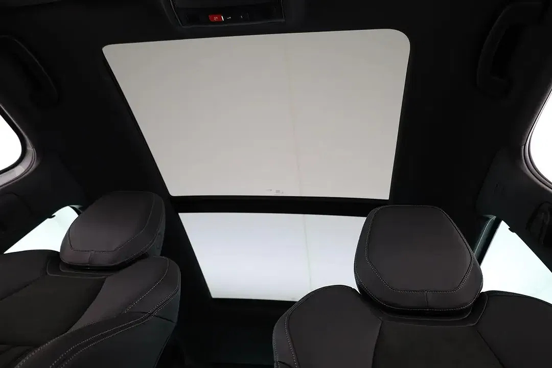 Skoda Karoq - Thumbnail 11