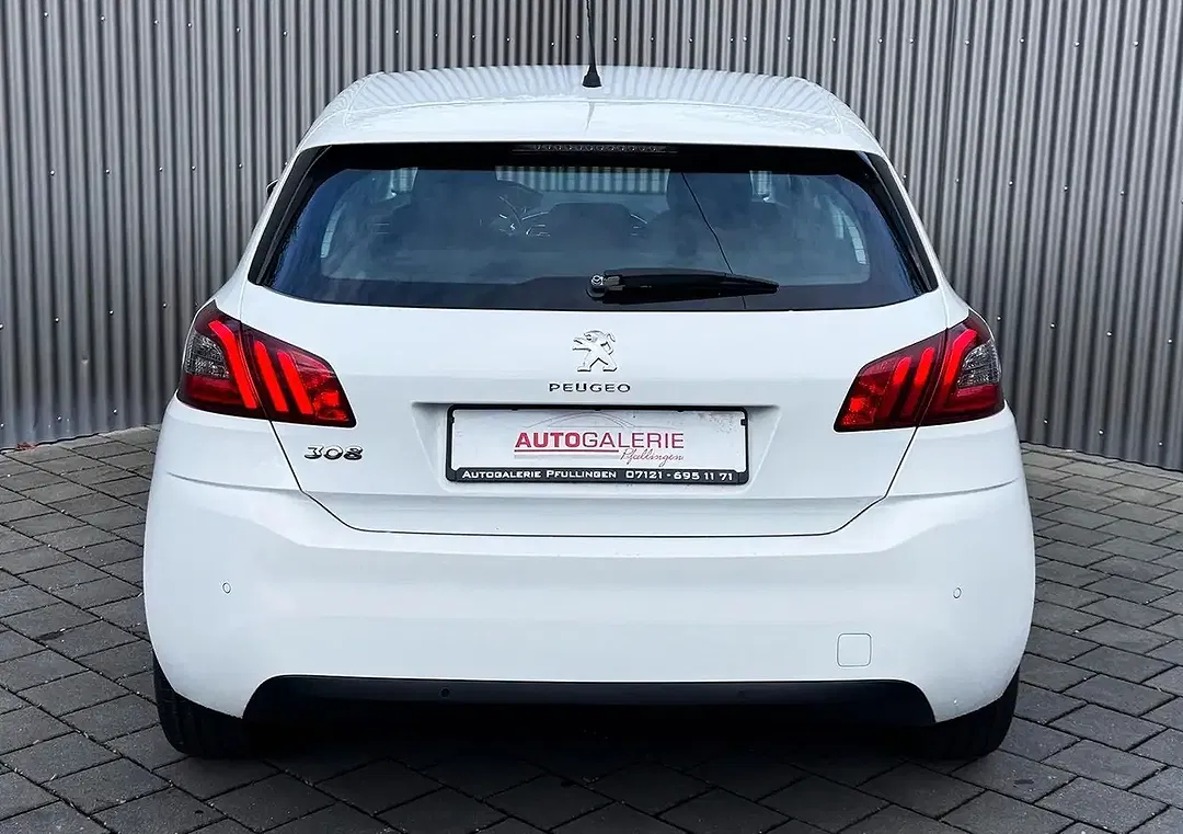 Peugeot 308 - Thumbnail 7