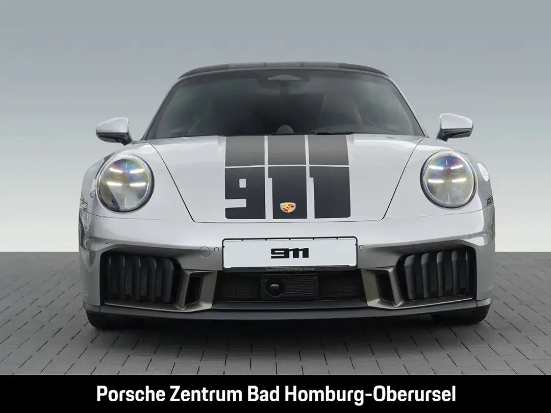 Porsche 992 - Thumbnail 11