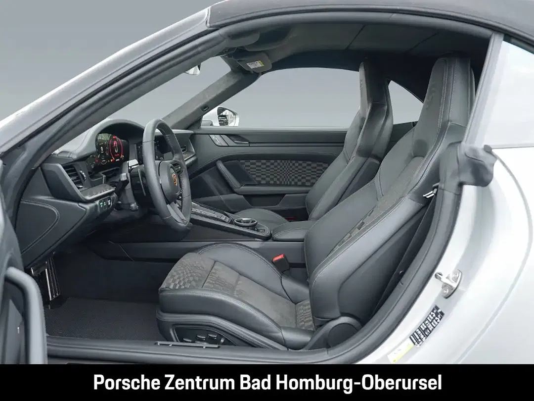 Porsche 992 - Thumbnail 4