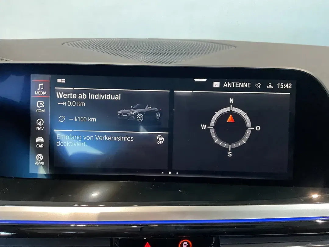 BMW Z4 - Thumbnail 3